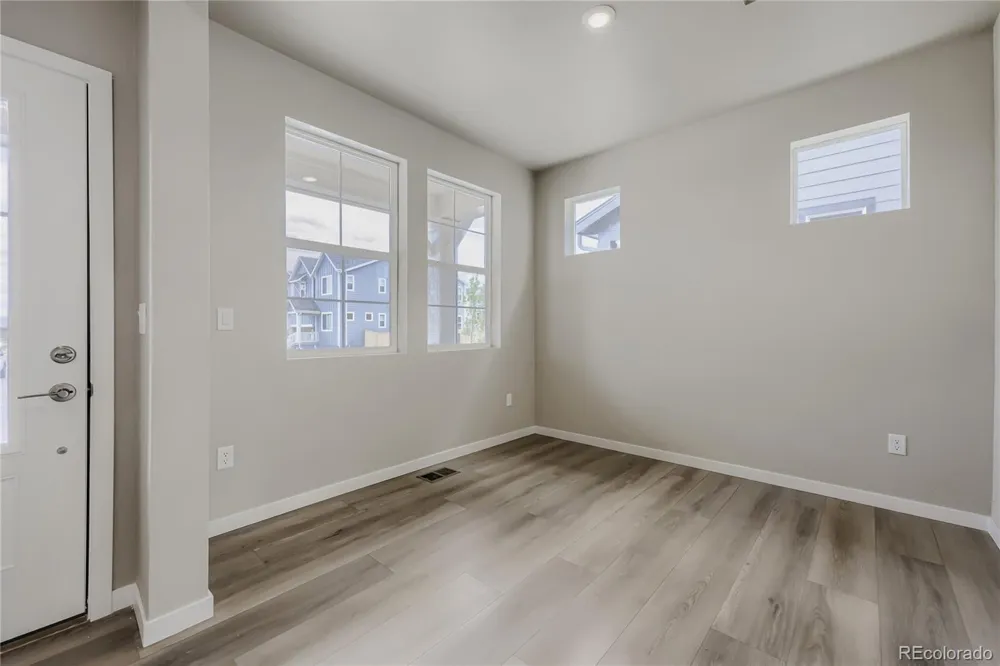 13749 Daffodil Point Parker, CO 80134