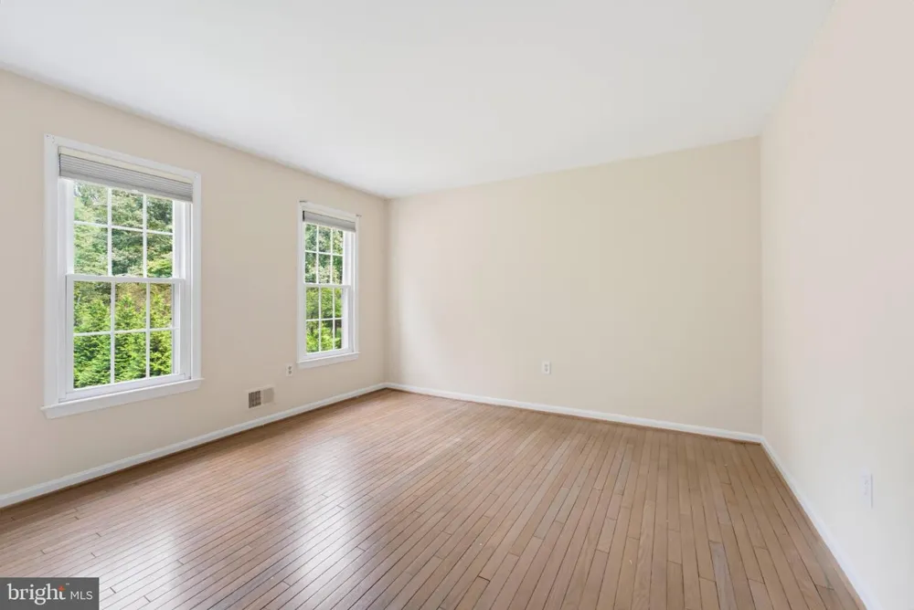 11399 BANTRY TERRACE Fairfax, VA 22030
