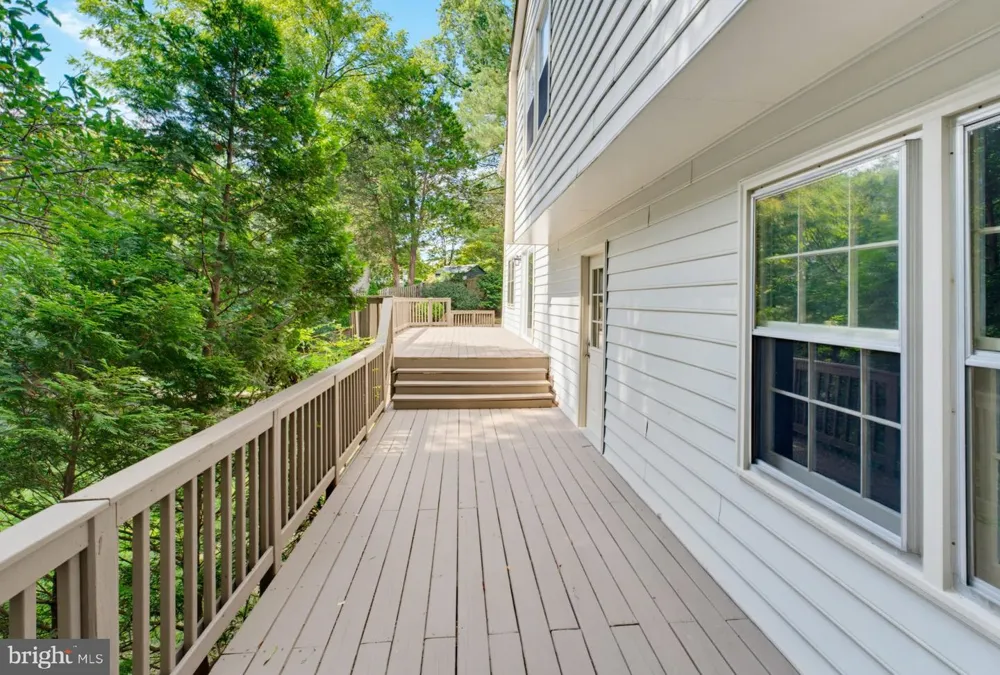11399 BANTRY TERRACE Fairfax, VA 22030