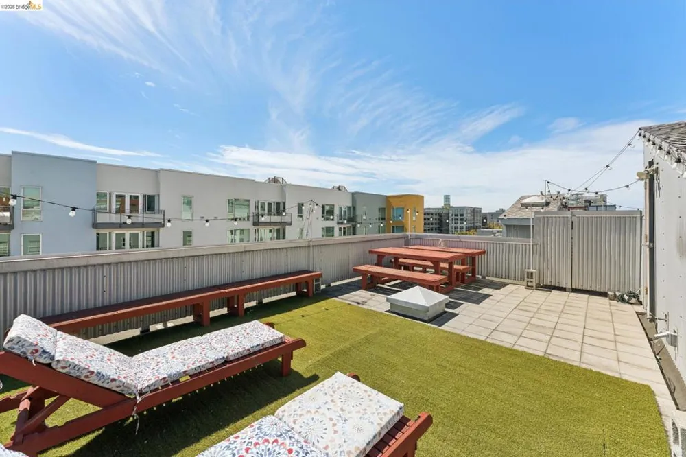 201 3rd Street #204 Oakland, CA 94607
