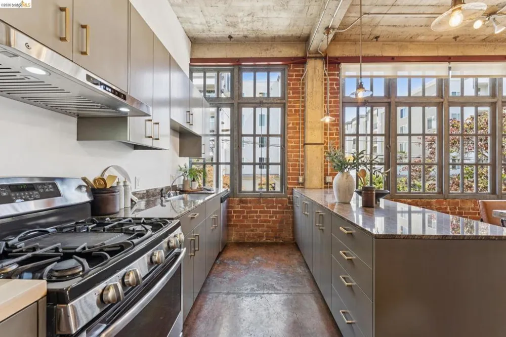 201 3rd Street #204 Oakland, CA 94607