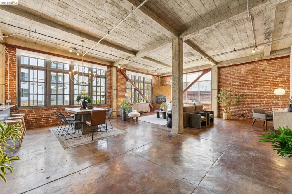 201 3rd Street #204 Oakland, CA 94607