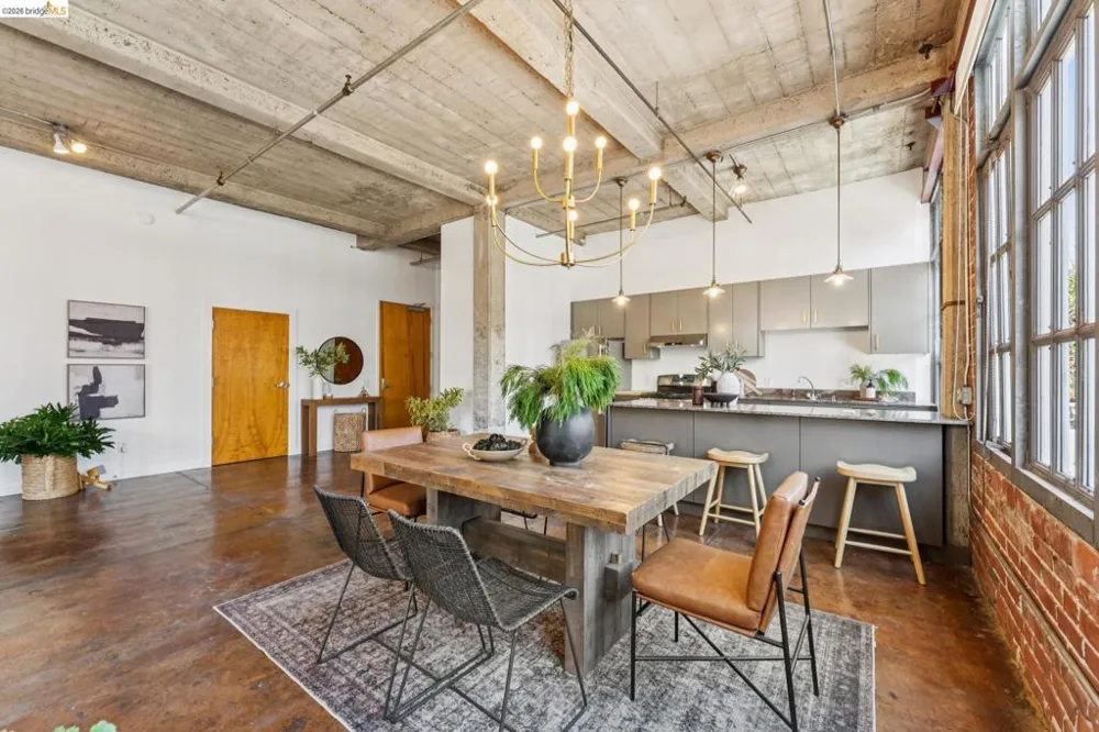 201 3rd Street #204 Oakland, CA 94607