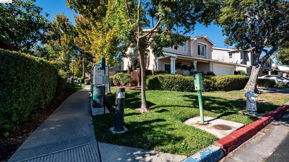 1548 Freed Cir Pittsburg, CA 94565