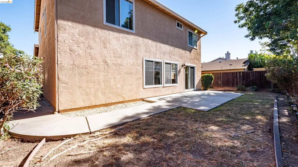 1548 Freed Cir Pittsburg, CA 94565