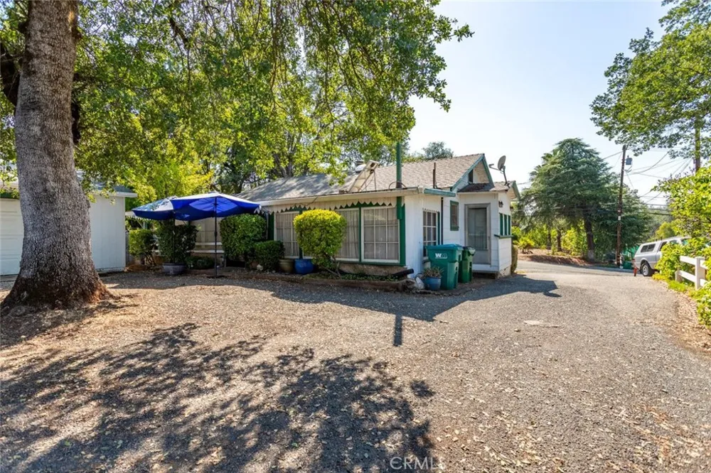 1825 Grand Coulee Shasta Lake, CA 96019