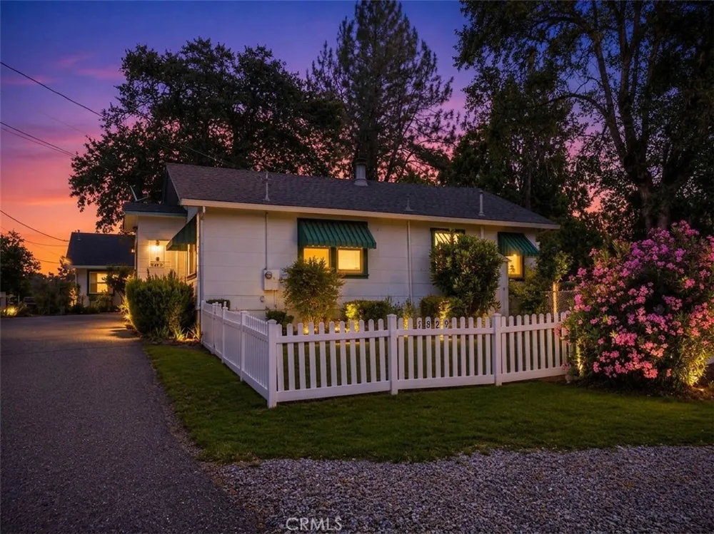 1825 Grand Coulee Shasta Lake, CA 96019