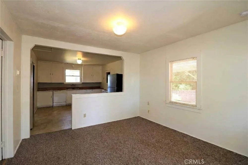 1825 Grand Coulee Shasta Lake, CA 96019