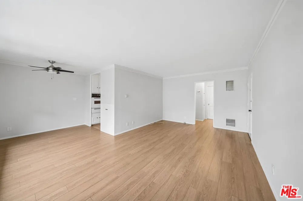 1520 Hayworth Avenue #19 Los Angeles, CA 90046