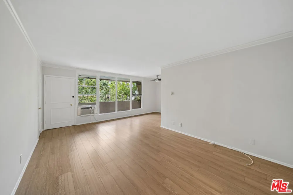 1520 Hayworth Avenue #19 Los Angeles, CA 90046