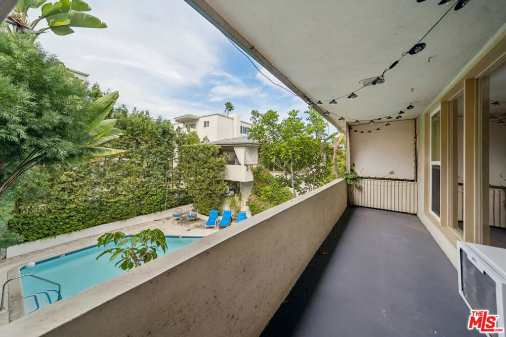 1520 Hayworth Avenue #19 Los Angeles, CA 90046