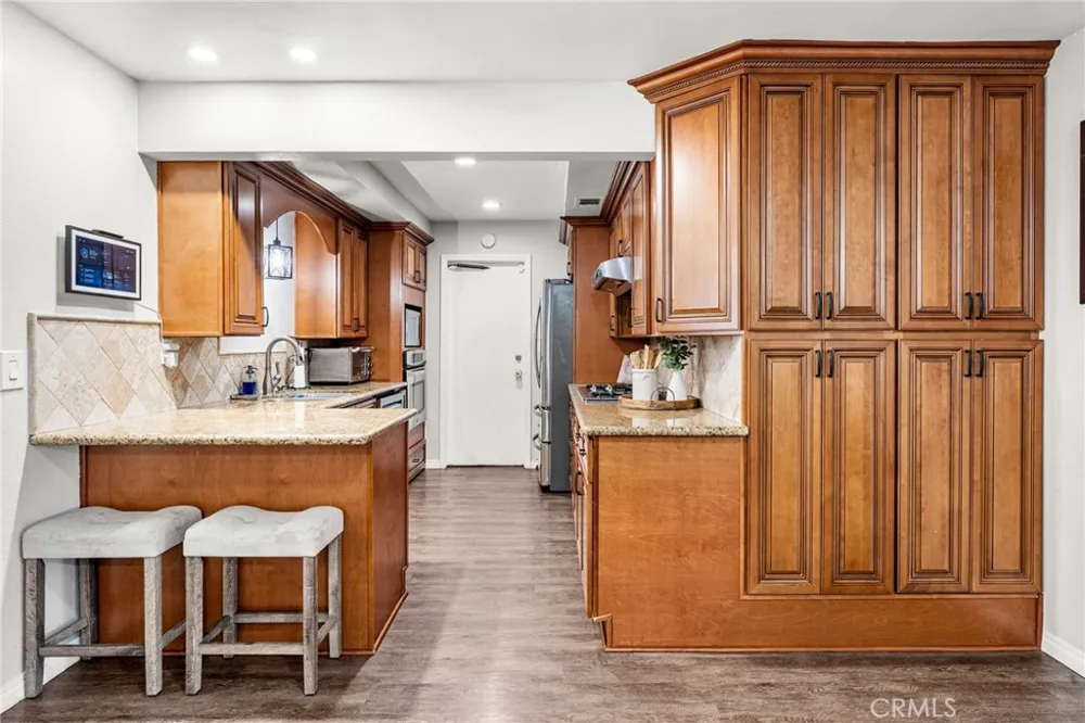 5019 Roosevelt Chino, CA 91710