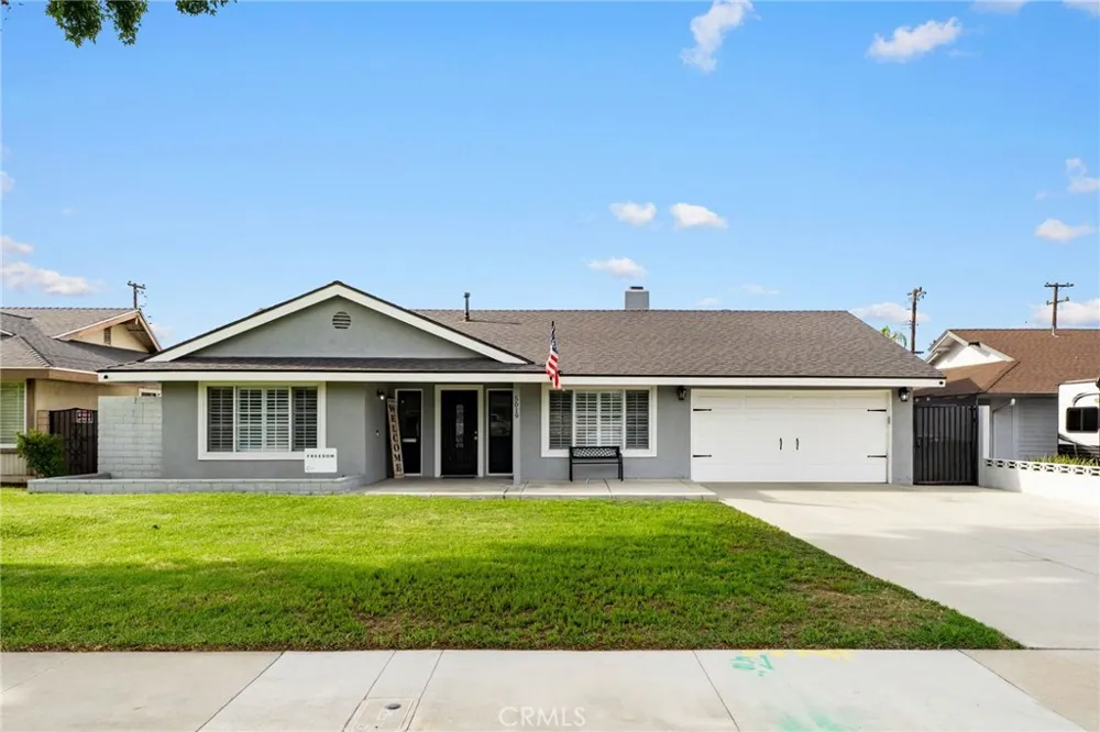 5019 Roosevelt Chino, CA 91710