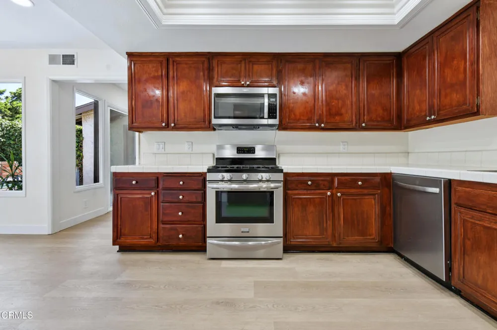 963 Palmer Avenue Camarillo, CA 93010