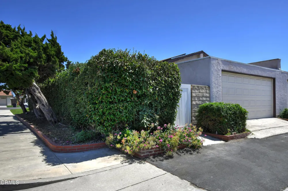 963 Palmer Avenue Camarillo, CA 93010