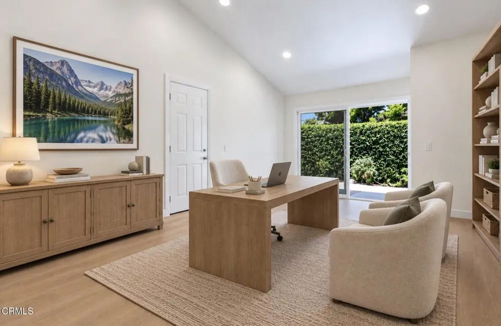 963 Palmer Avenue Camarillo, CA 93010