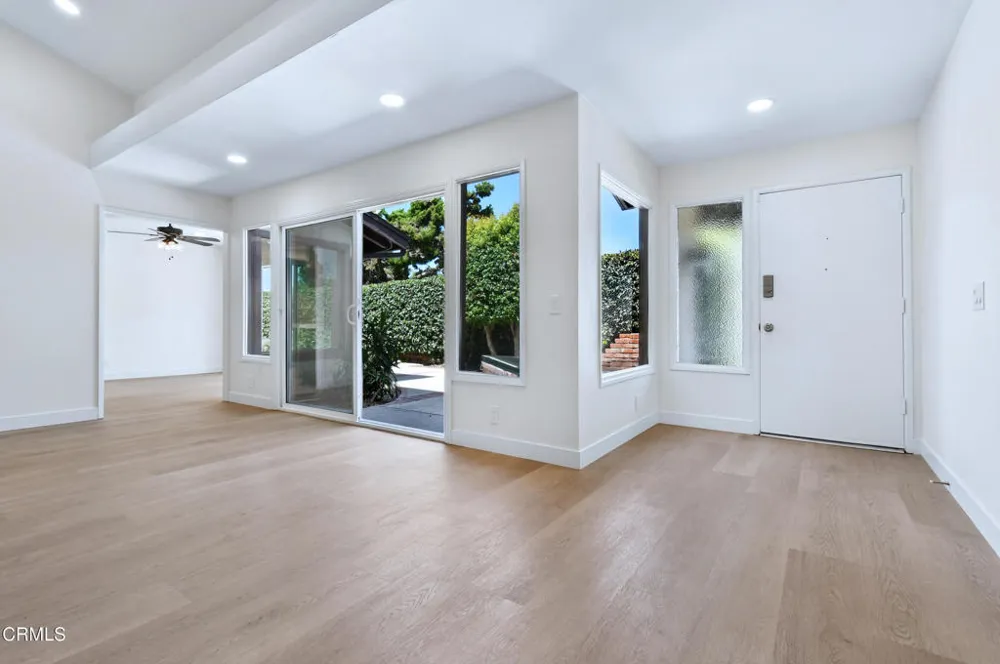 963 Palmer Avenue Camarillo, CA 93010