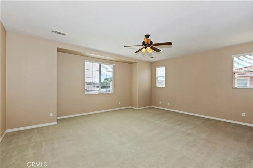 6841 Lokai Court Eastvale, CA 92880
