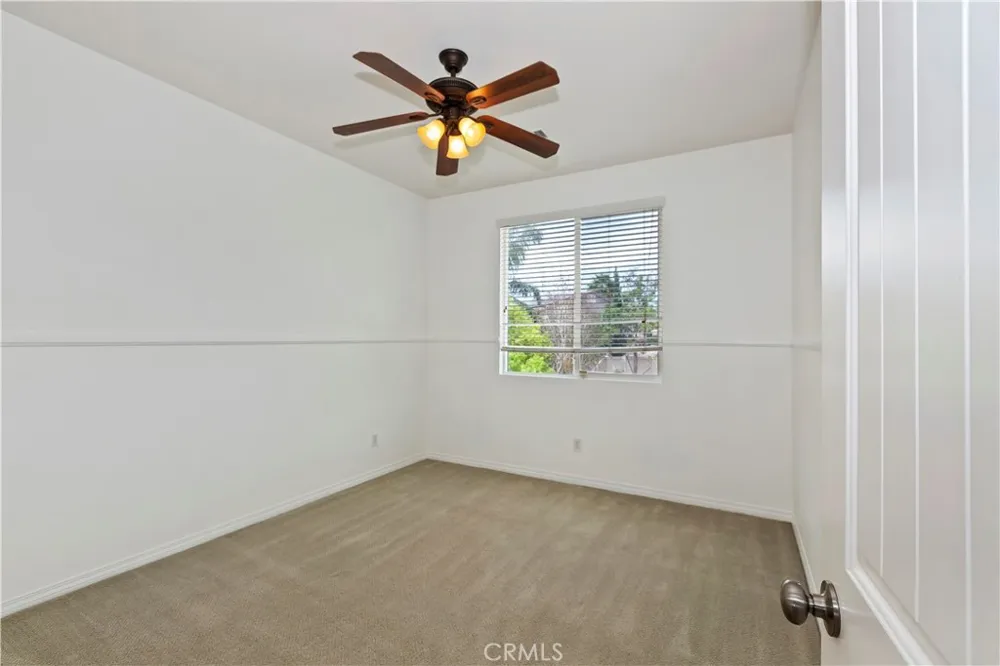 6841 Lokai Court Eastvale, CA 92880