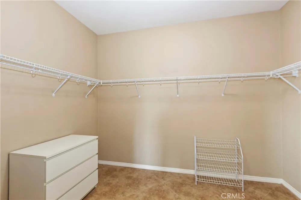 6841 Lokai Court Eastvale, CA 92880