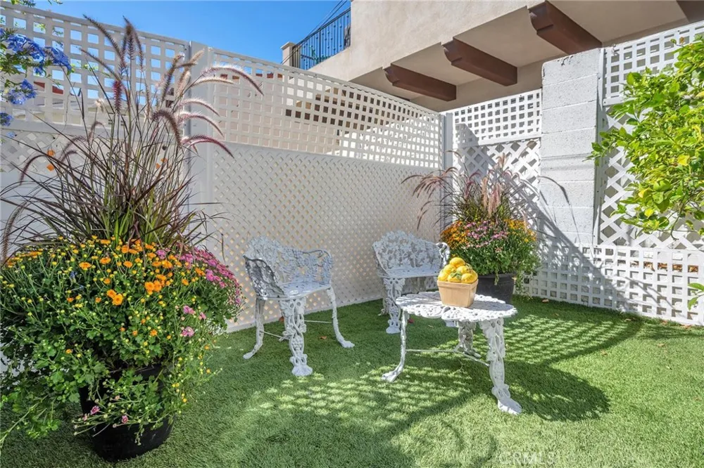 501 Ave B #C Redondo Beach, CA 90277