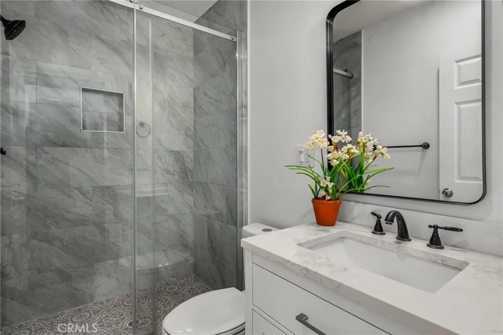 501 Ave B #C Redondo Beach, CA 90277