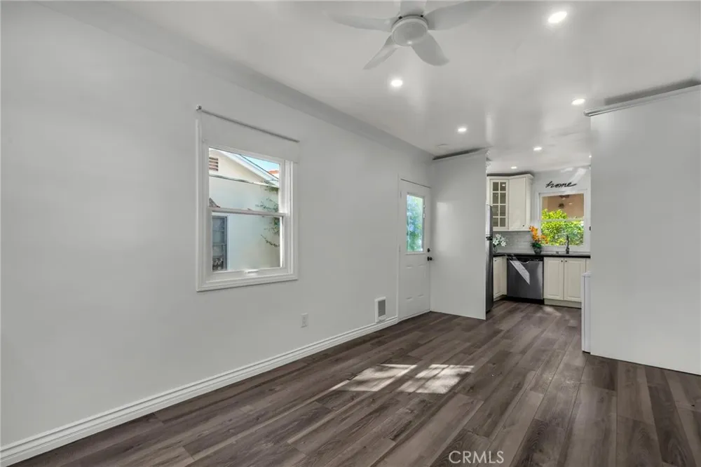 501 Ave B #C Redondo Beach, CA 90277