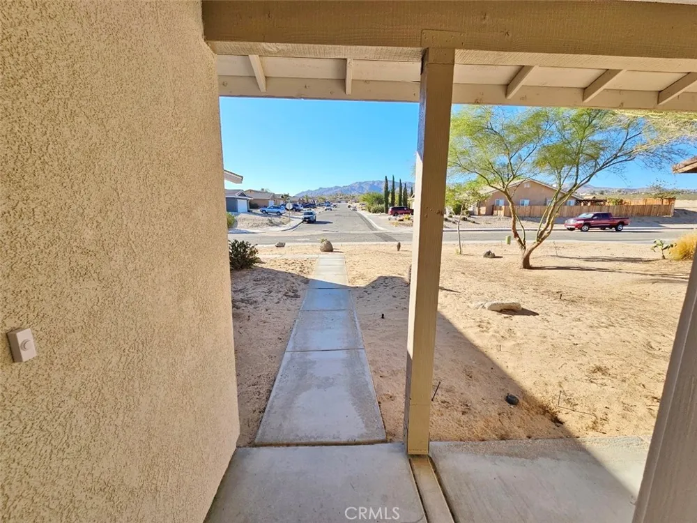 73444 Friendy Avenue 29 Palms, CA 92277