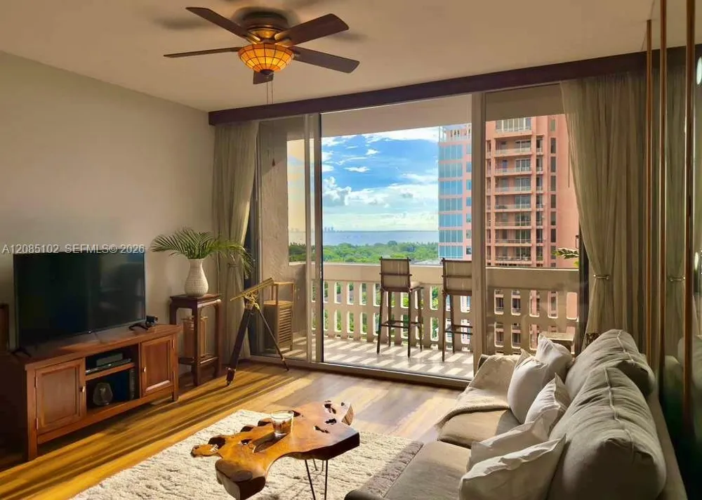 90 Edgewater Dr #PH10 Coral Gables, FL 33133