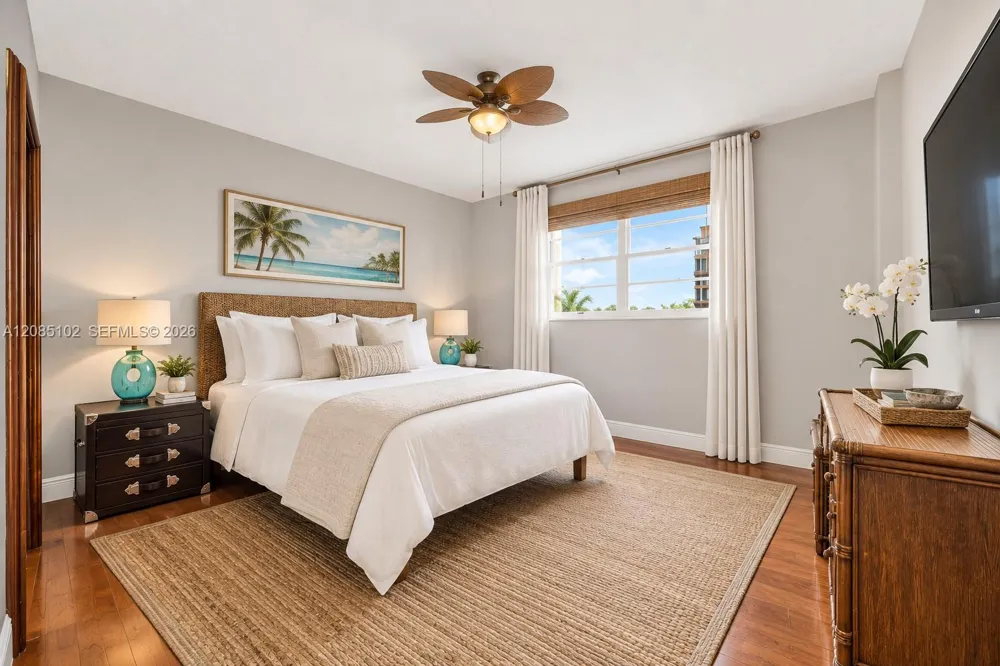 90 Edgewater Dr #PH10 Coral Gables, FL 33133