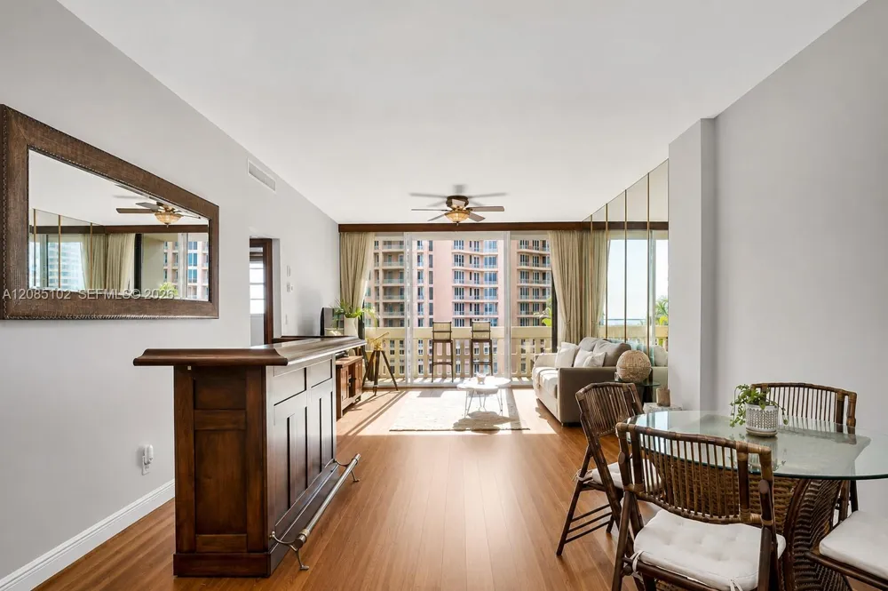 90 Edgewater Dr #PH10 Coral Gables, FL 33133