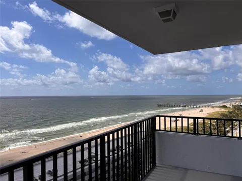 531 Ocean Boulevard #1711