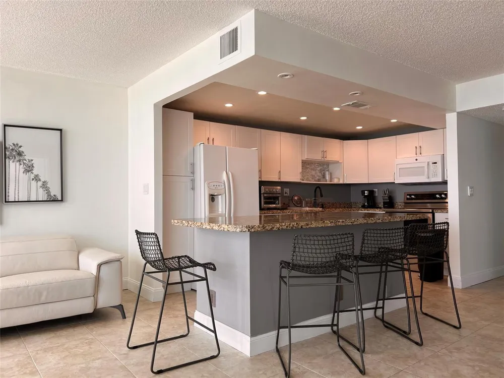 531 Ocean Boulevard #1711 Pompano Beach, FL 33062