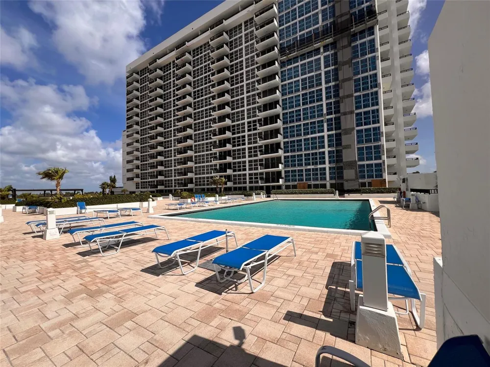 531 Ocean Boulevard #1711 Pompano Beach, FL 33062