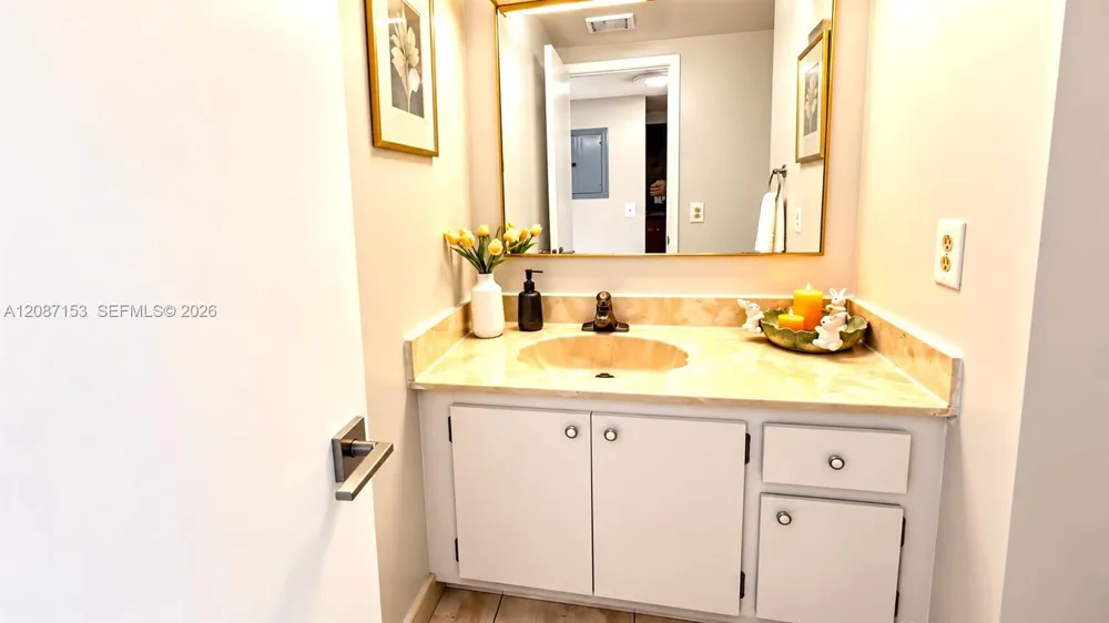 2801 NE 183rd St #1805W Aventura, FL 33160