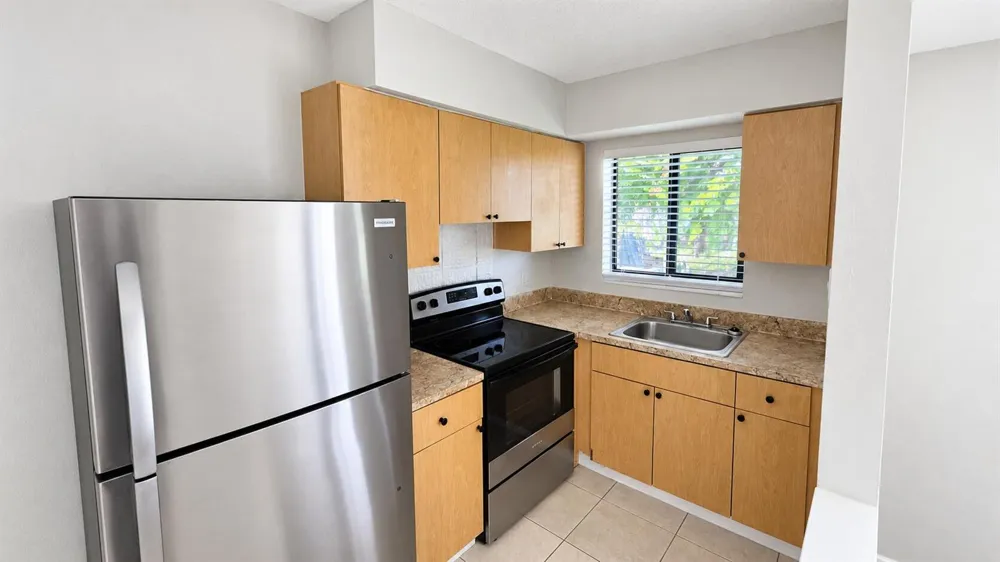 435 NW 41st Street #2 Oakland Park, FL 33309