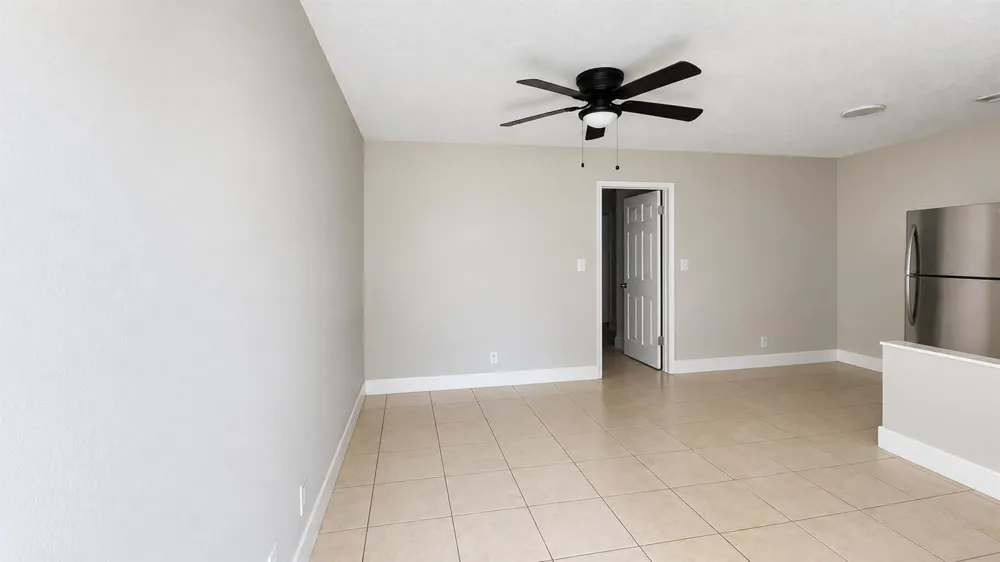 435 NW 41st Street #2 Oakland Park, FL 33309