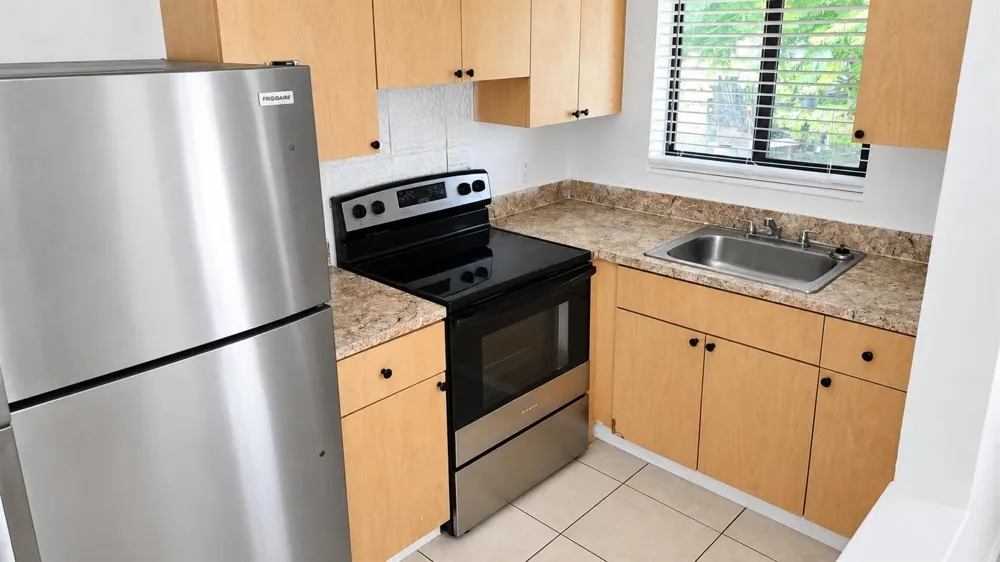 435 NW 41st Street #2 Oakland Park, FL 33309