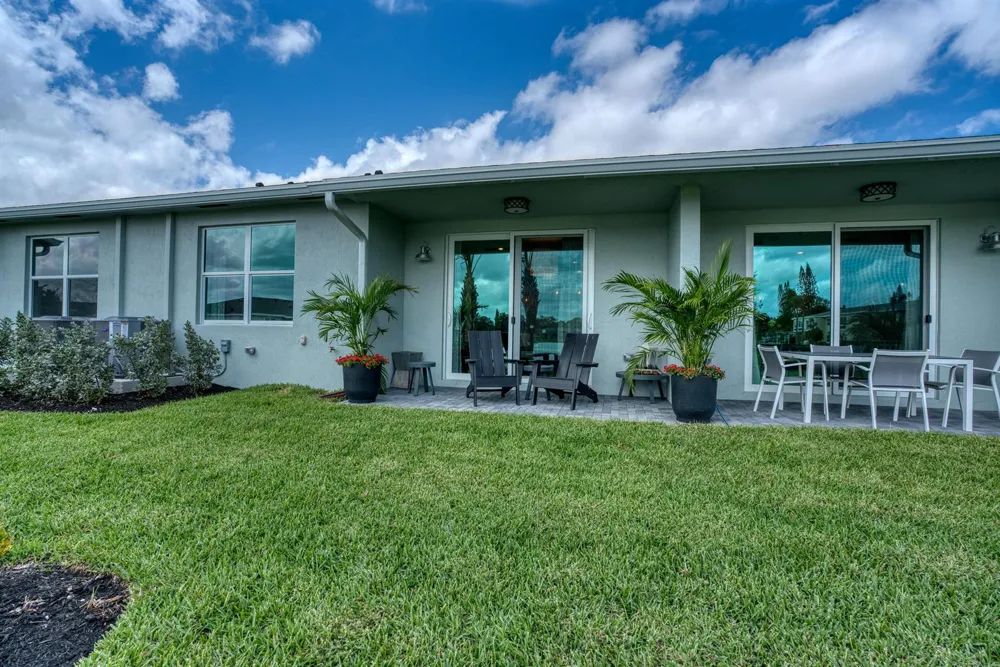 5824 SHINING SEA COURT Delray Beach, FL 33484