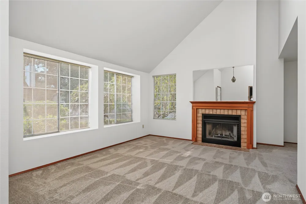 422 S 329th Lane Federal Way, WA 98003
