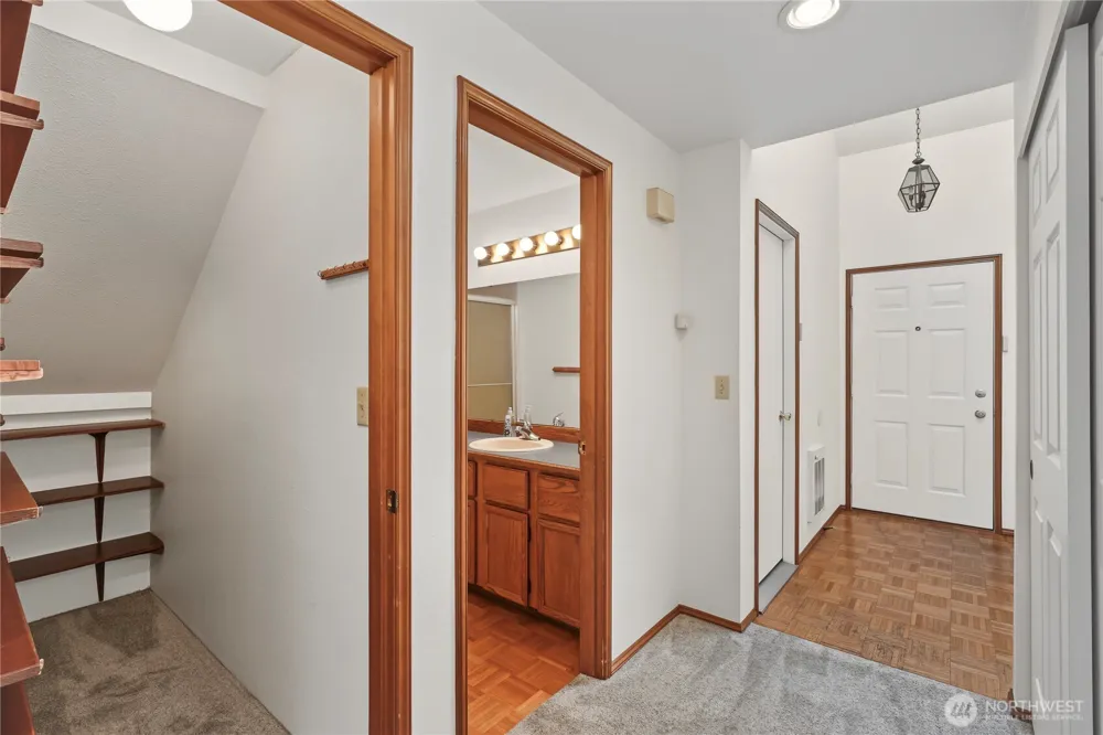 422 S 329th Lane Federal Way, WA 98003