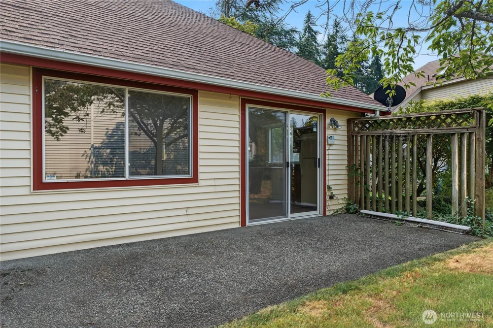 422 S 329th Lane Federal Way, WA 98003