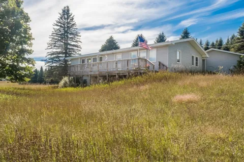 1922 E Darga Road