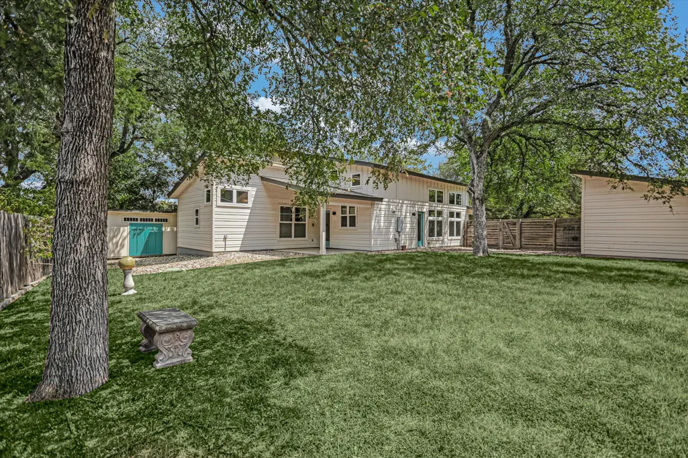 2302 Quanah Parker Trail Austin, TX 78734