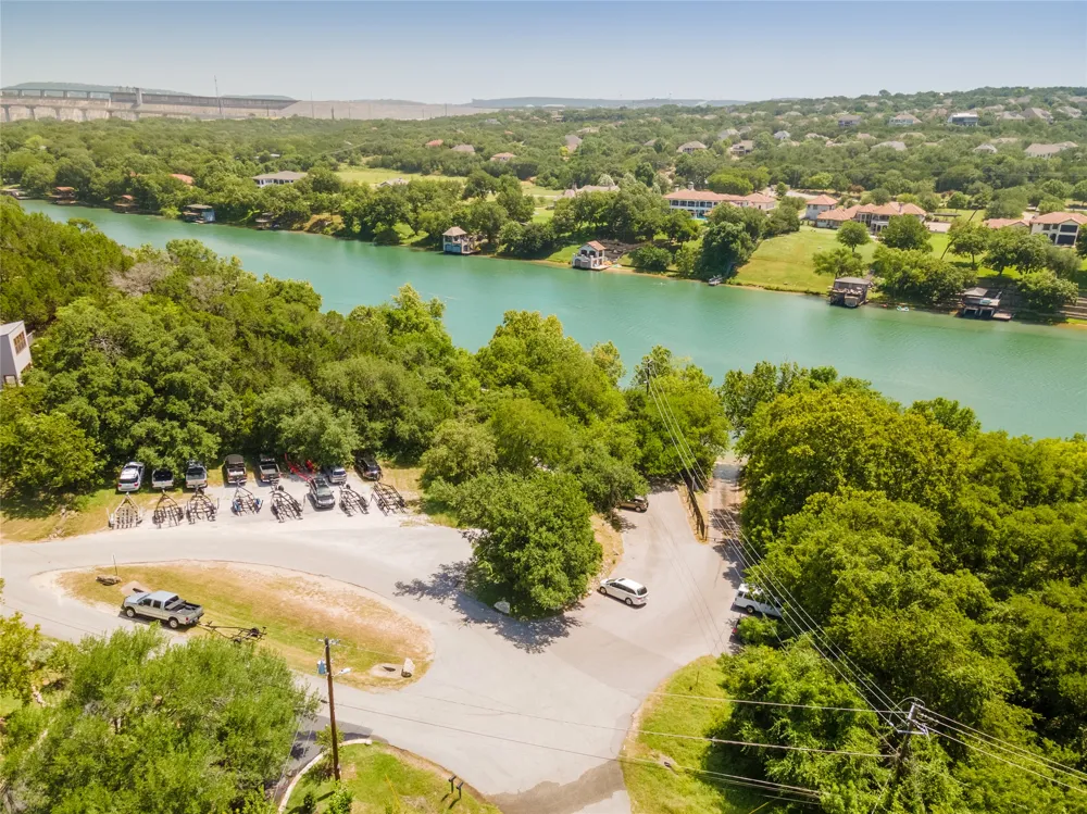 2302 Quanah Parker Trail Austin, TX 78734