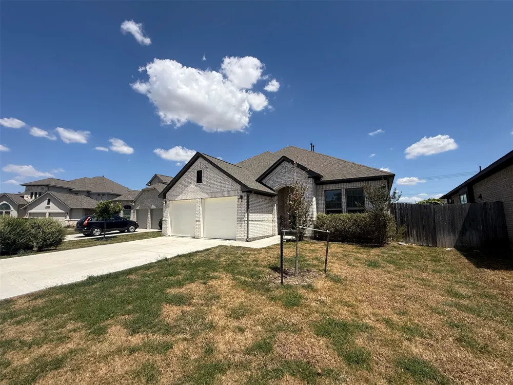 4437 Shady Hill Lane Pflugerville, TX 78660
