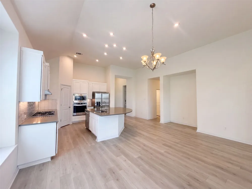 4437 Shady Hill Lane Pflugerville, TX 78660