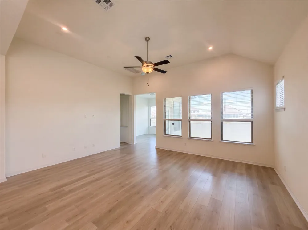 4437 Shady Hill Lane Pflugerville, TX 78660