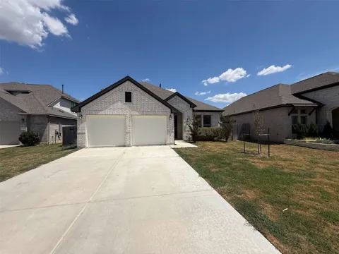 4437 Shady Hill Lane