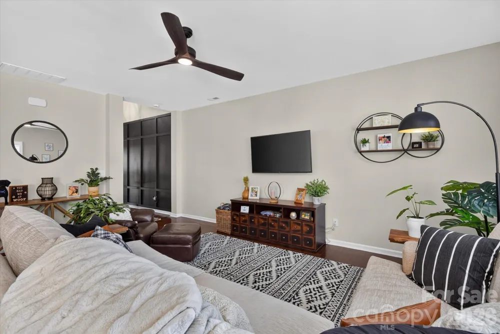 2640 Katy Flyer Avenue Charlotte, NC 28210